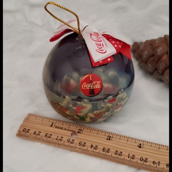 COCA-COLA Polar bears drinking bottles of Coke @1995 Christmas tree ornament - Picture 5 of 5